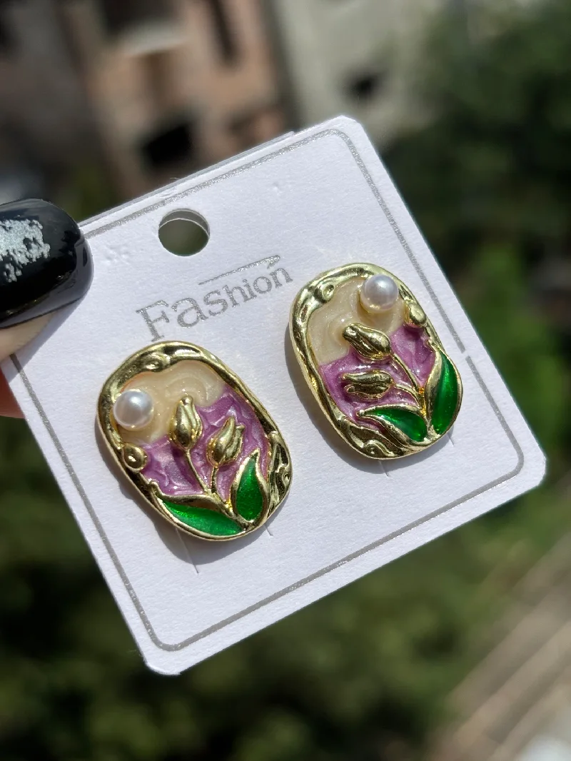 Enamel Tulip Frame Stud Earring
